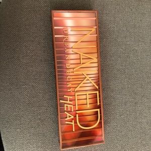 Urban Decay Naked Heat palette